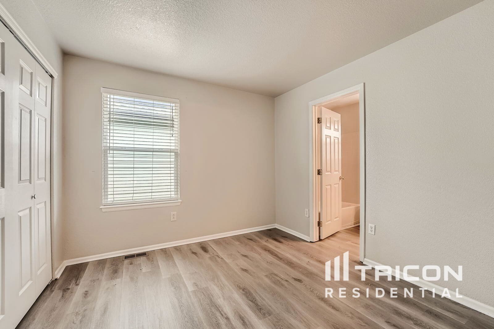 Building Photo - 16179 Peregrine Dr