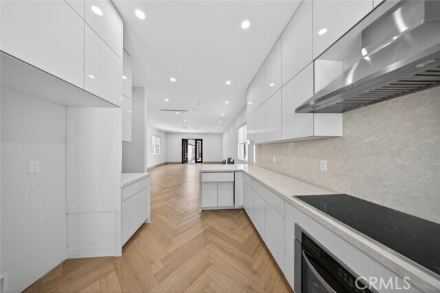 Building Photo - 10843 Cantara St