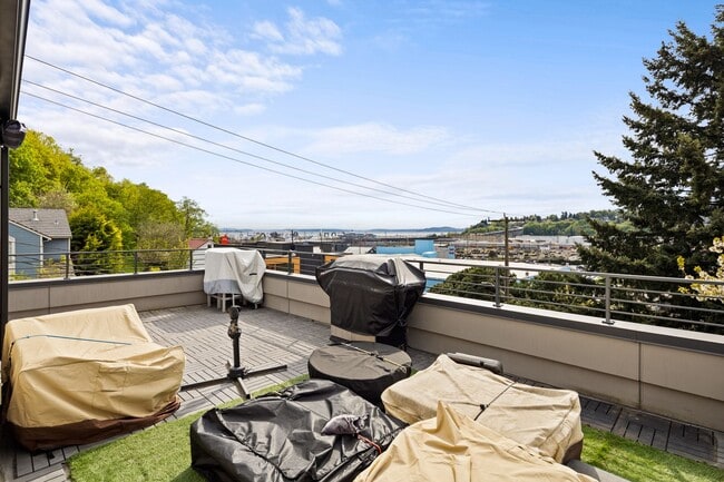 Building Photo - Stunning West Queen Anne Retreat with Iconic Puget Sound Views