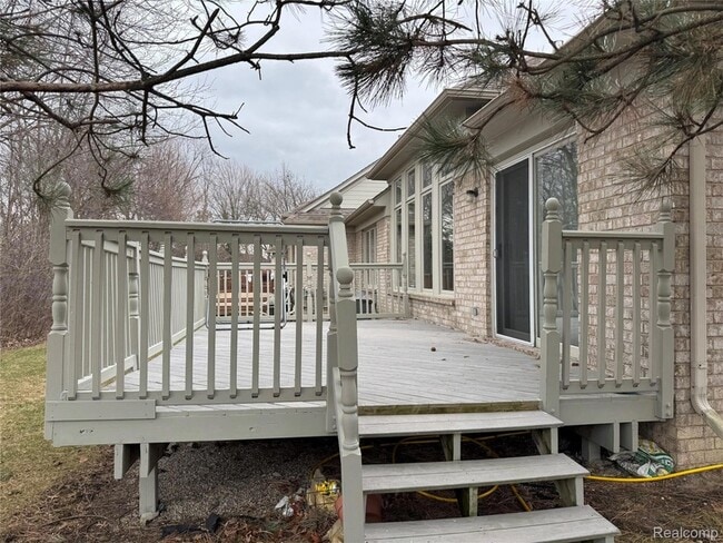Building Photo - 40342 Riverbend Dr