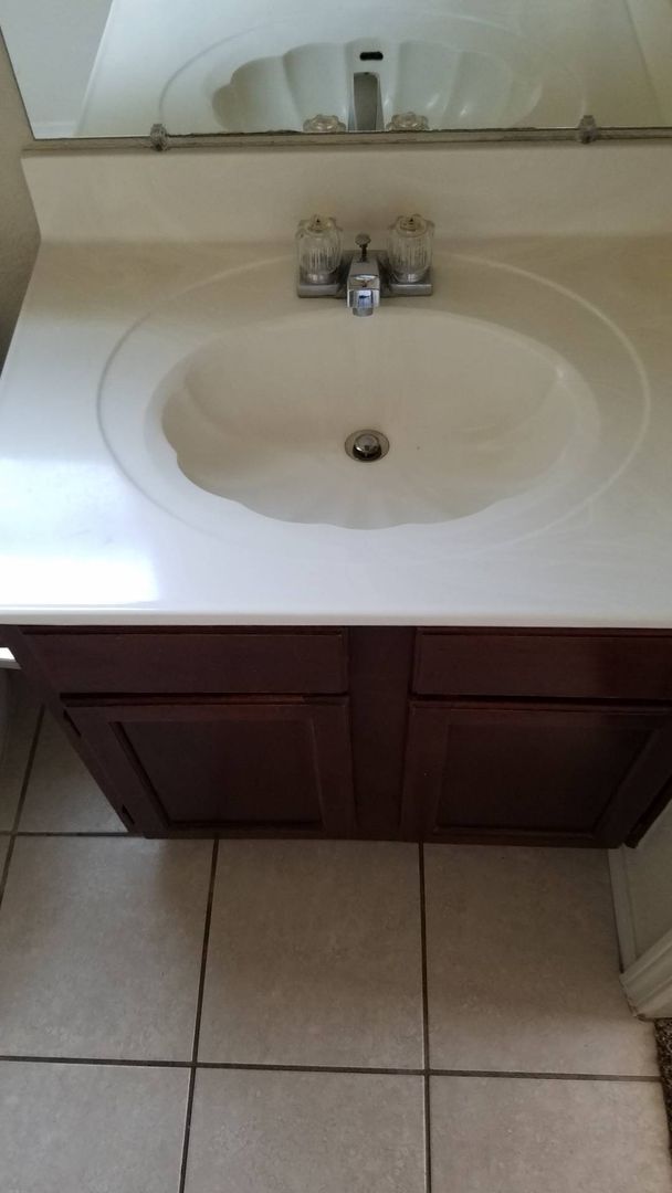 Building Photo - Exceptional 2-Story Eastside Home!