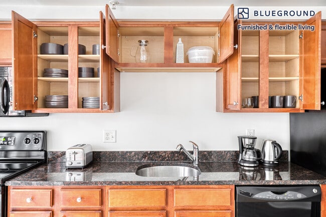 Building Photo - 1301 M St NW