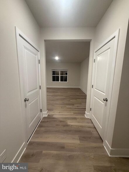 Building Photo - 218 Munsee Cir