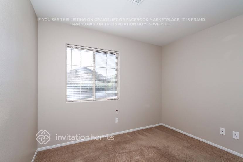 Building Photo - 727 Piercey Ct
