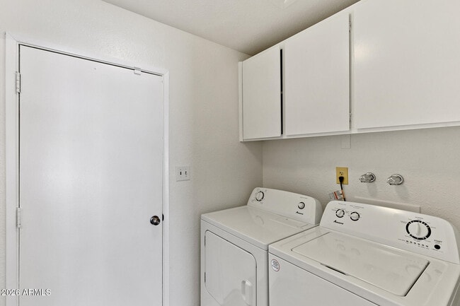 Building Photo - 4503 W Bryce Ln