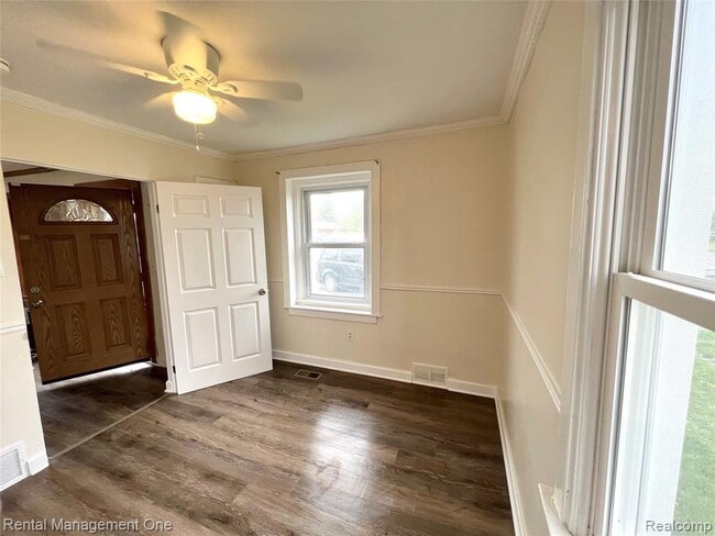 Building Photo - 7531 Inkster Rd