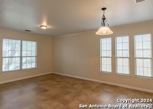 Building Photo - 915 Classen Pass