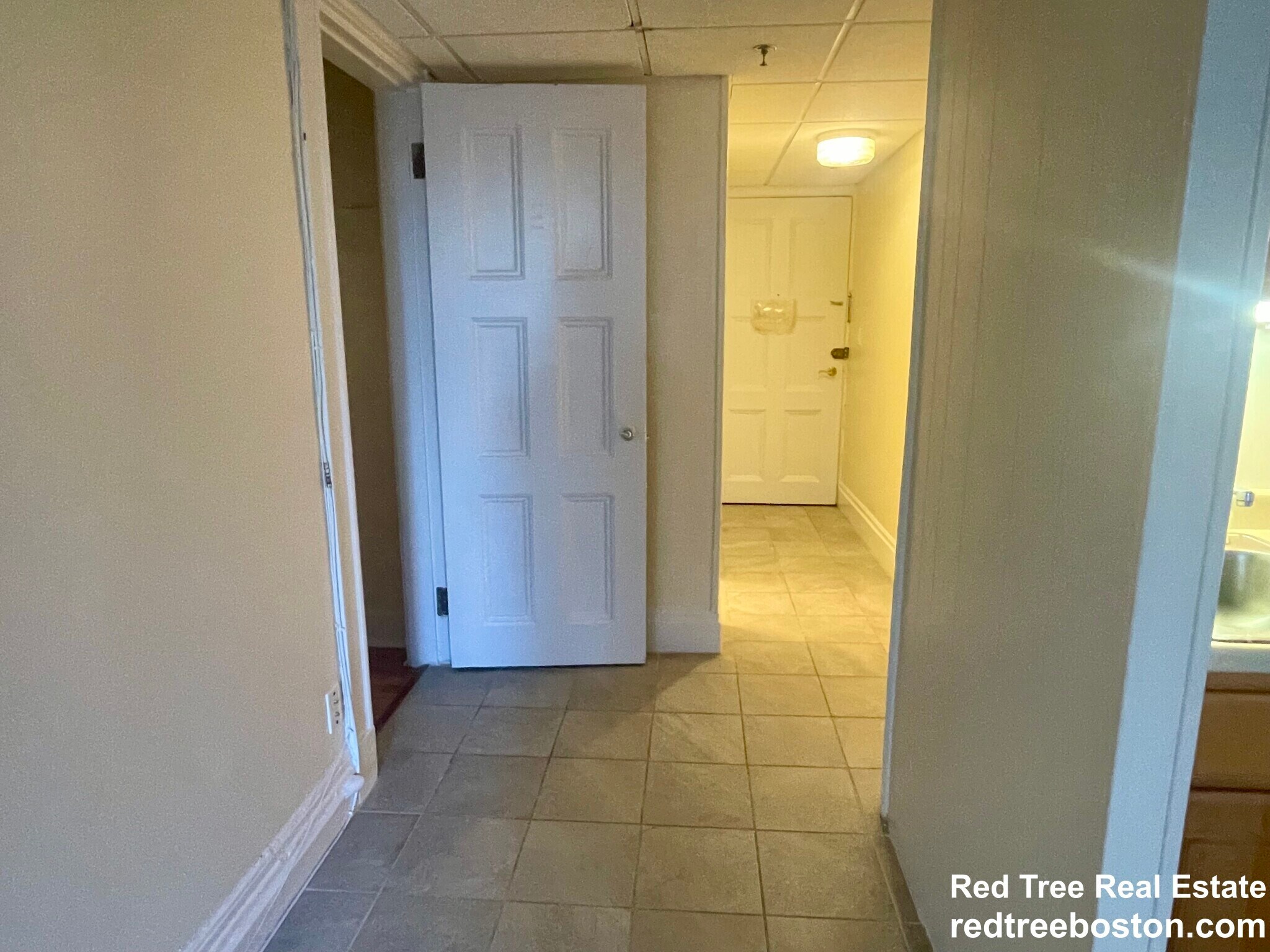 Building Photo - 62 Boylston St