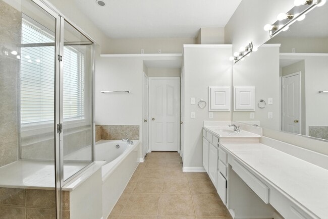 Building Photo - 6538 Ivy Heath Ln