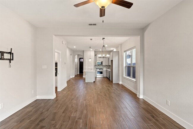 Building Photo - 18547 First Landing Drive