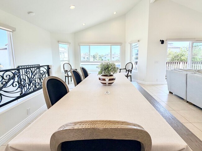 Building Photo - Sunset By The Sea – Coastal Relaxation on ...