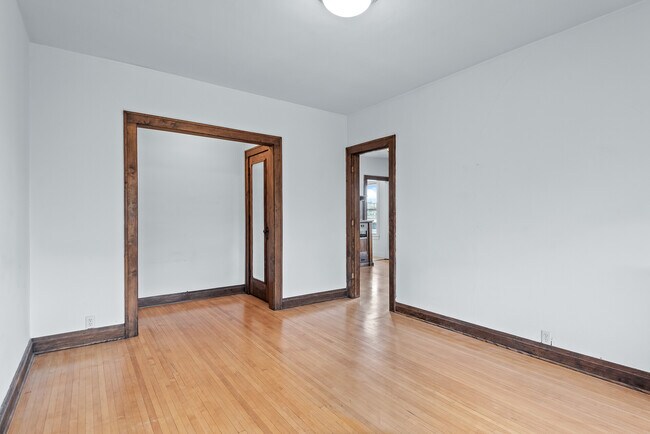 Building Photo - 2012 Garfield Ave