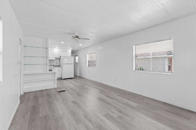 Building Photo - Affordable 2BR/1BA in Orange Blossom section of The Villages