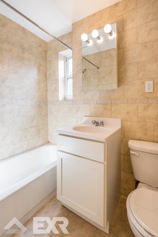 Building Photo - 110 Arlo Rd