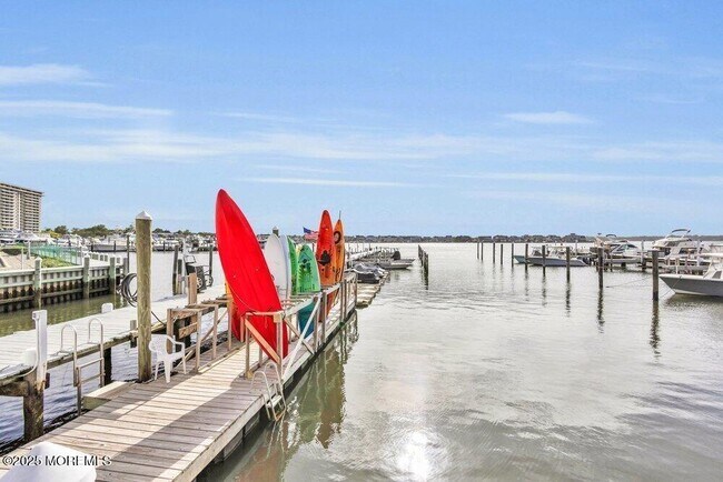 Building Photo - 113 Wharfside Dr