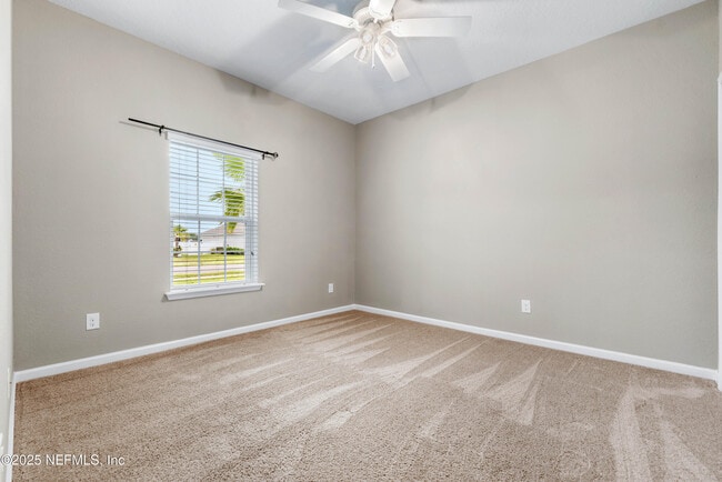 Building Photo - 85461 Amaryllis Ct