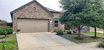 Building Photo - 304 Tordesillas Dr