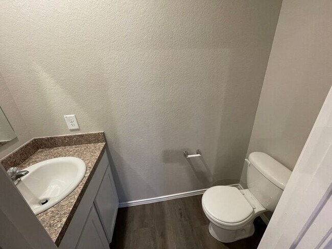 Building Photo - School Year Savings | $250 Amazon Gift Card + Spacious 4-Bed, 2.5-Bath Home with Loft & Fenced Ba...