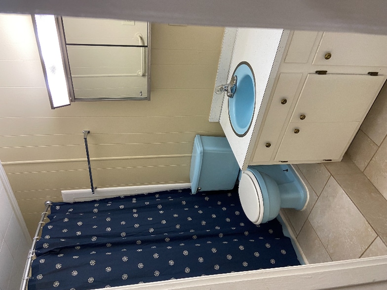 Building Photo - 878 Leeville Rd