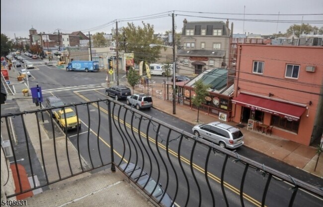 Building Photo - 59 Wilson Ave