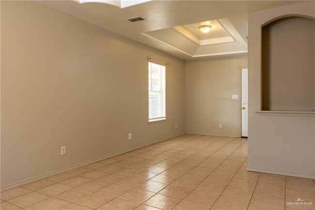 Building Photo - 1511 Nassau St