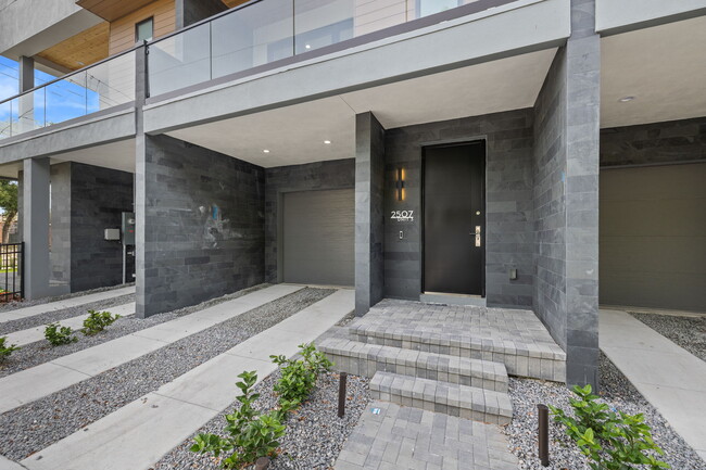 Building Photo - 2507 N Massachusetts Ave