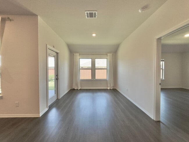 Building Photo - 11333 Pecan Crk Dr