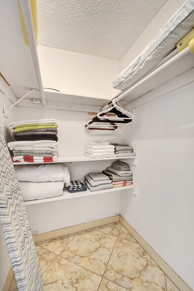 Walk in large master closet - 201 178th Dr