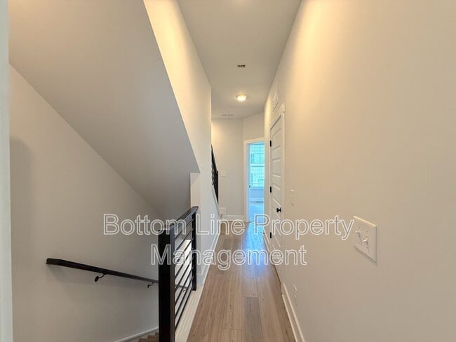 Building Photo - 4023 Tundra Rd