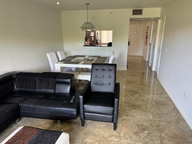 Building Photo - 12651 SW 16th Ct