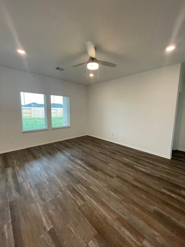 Building Photo - 27314 Azure Fls Dr