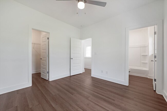 Building Photo - Rental Home with Elevated Amenities
