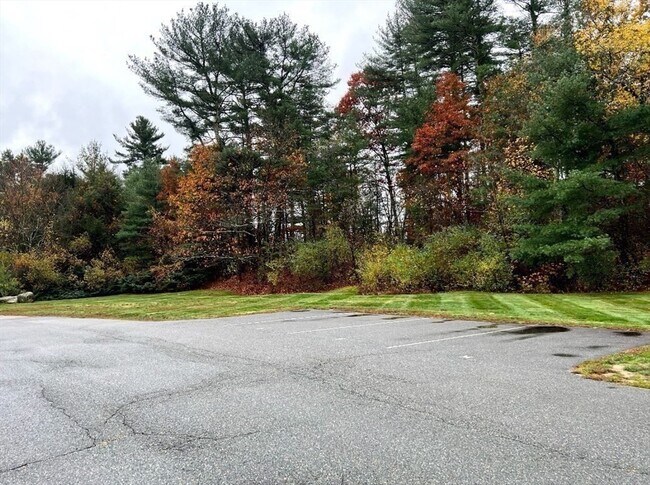 Building Photo - 108 Norton Ave