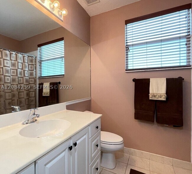 Building Photo - 4400 SW 160th Ave