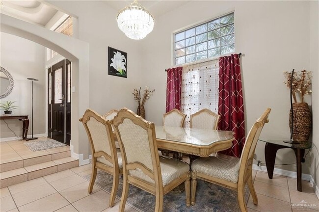 Building Photo - 1311 Ima St