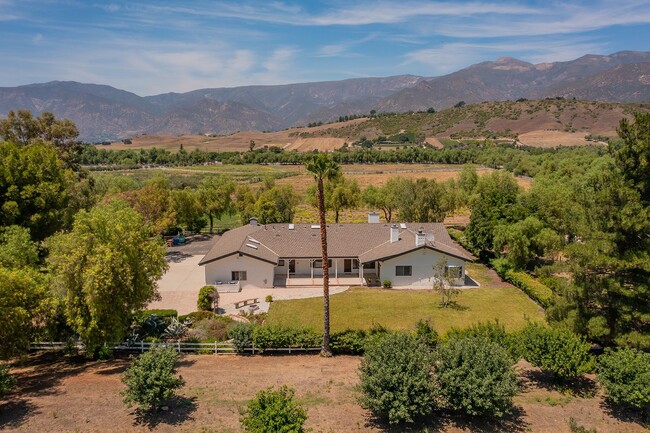 Building Photo - Ojai Horse Ranch