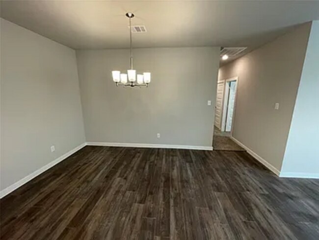 Building Photo - 9807 Grosbeak Ln