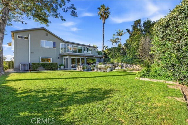 Building Photo - 3078 Zell Dr