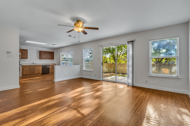 Family Room - 9859 Chelsea Cir