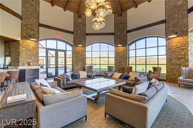 Building Photo - 30 Strada Di Villaggio