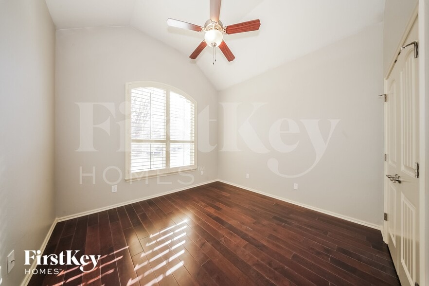 Building Photo - 3100 Carnoustie Dr