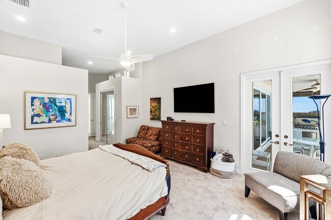 Building Photo - 6213 NW 21st Ct