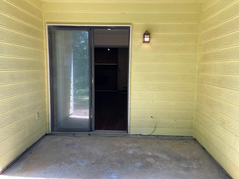 Building Photo - 897 Ventnor Pl SW