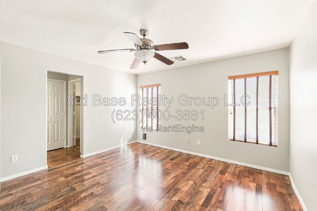 Building Photo - 22593 W Solano Dr