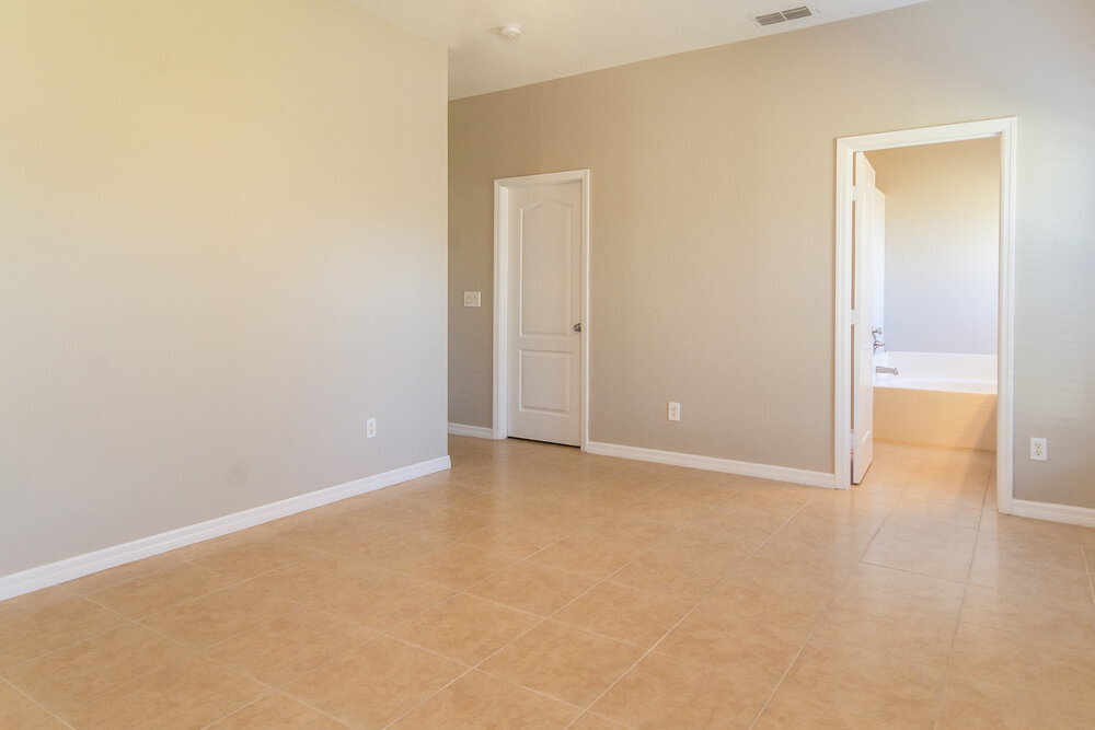 Building Photo - 322 Fieldstream W Blvd