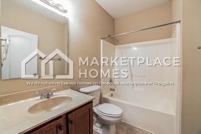 Building Photo - 405 Peppermint Dr