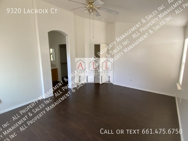 Building Photo - 9320 Lacroix Ct