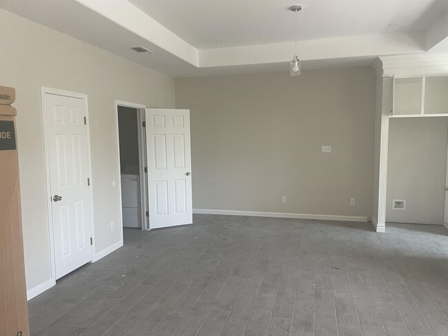 Building Photo - 314 Javier Dr
