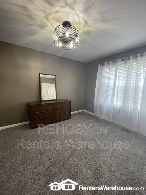 Building Photo - 9 Snug Lagoon Ct