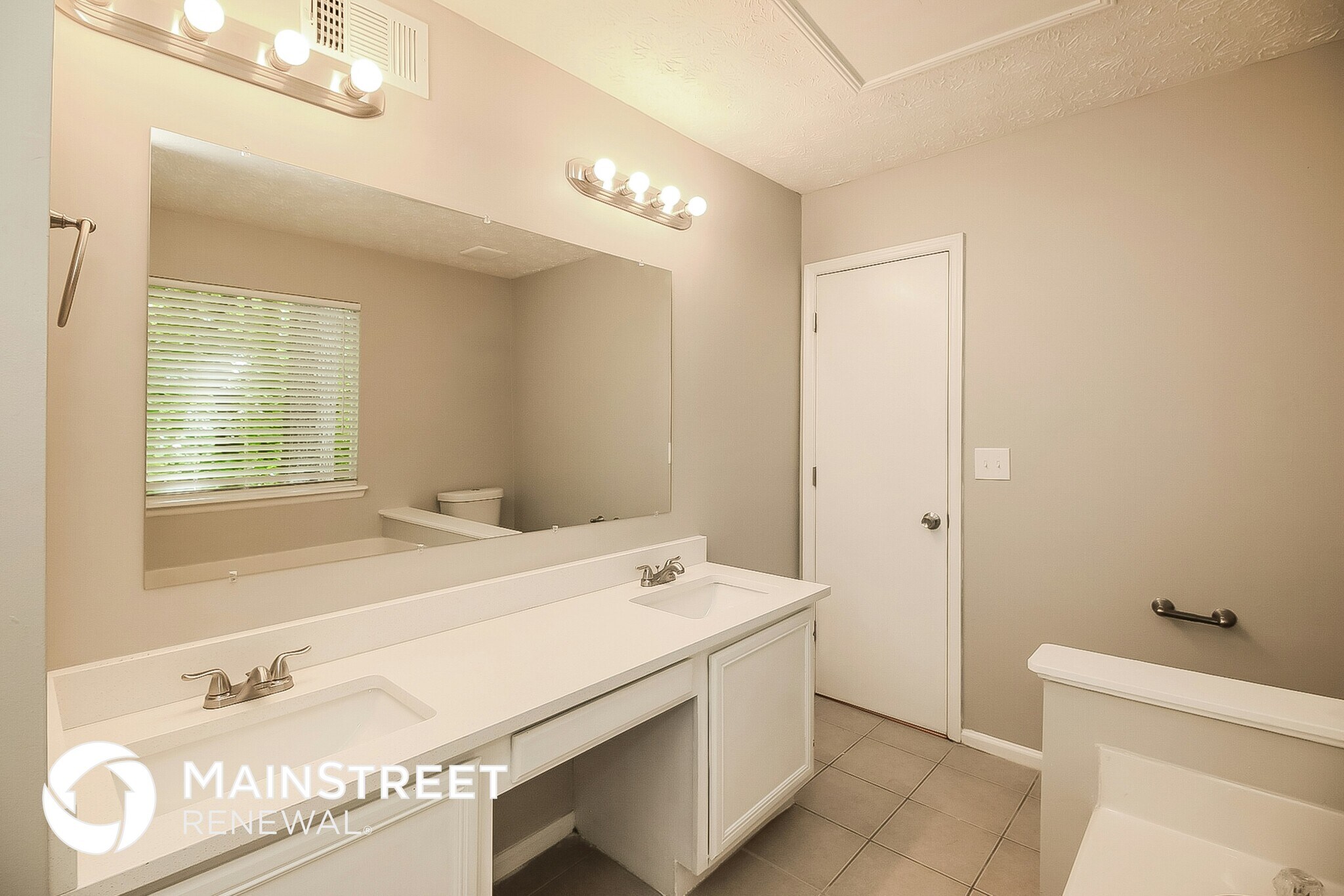 Building Photo - 6735 Greenbower Ln